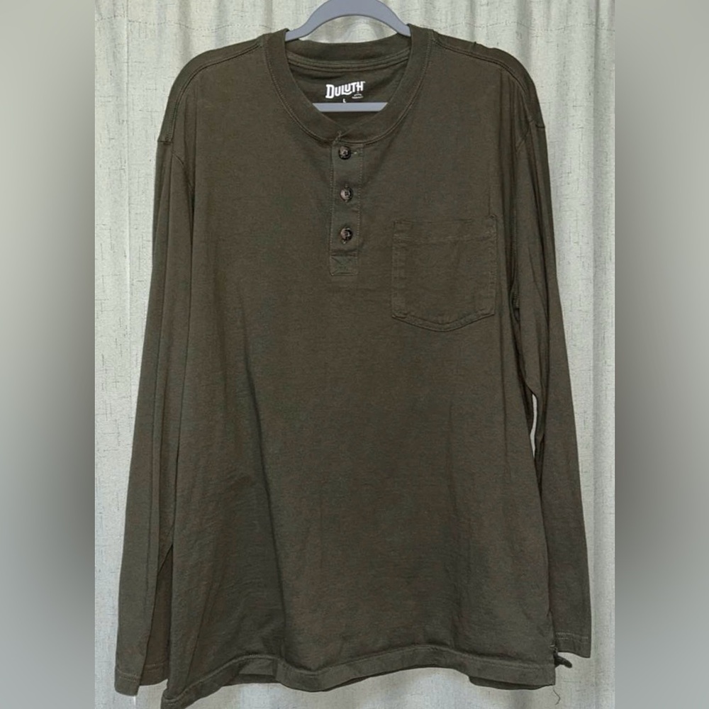 Mens Duluth Relaxed Fit Longtail Shirt